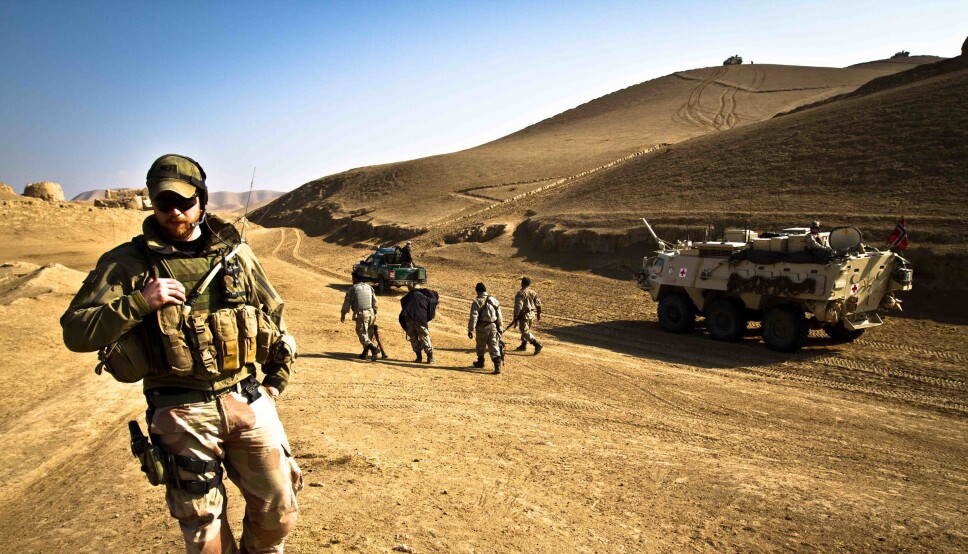 Regjeringens veteranmelding «Også vi når det blir krevet — Veteraner i vår tid» får blandet mottagelse. Her ser vi norske og afghanske soldater på felles patrulje.