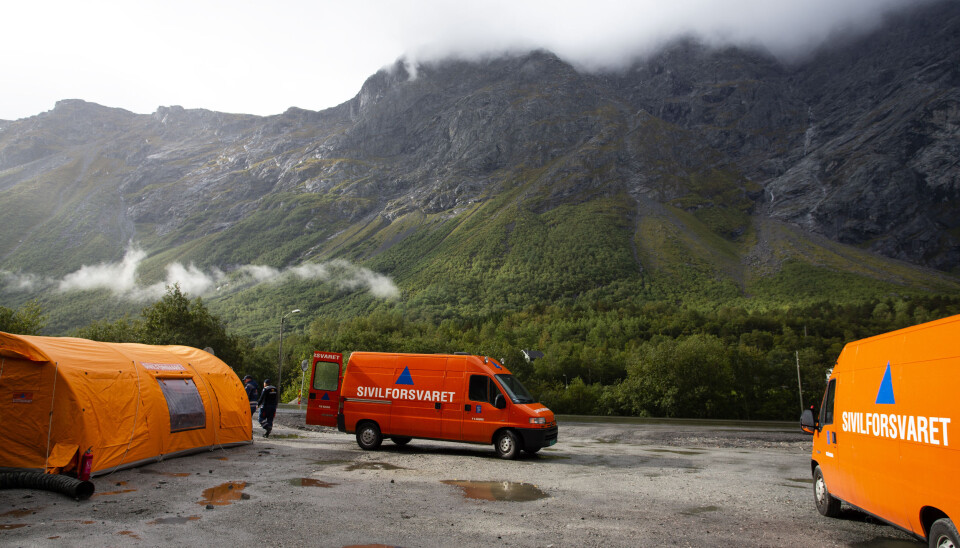 Sivilforsvaret ved det rasutsatte området under fjellpartiet Veslemannen i 2018.