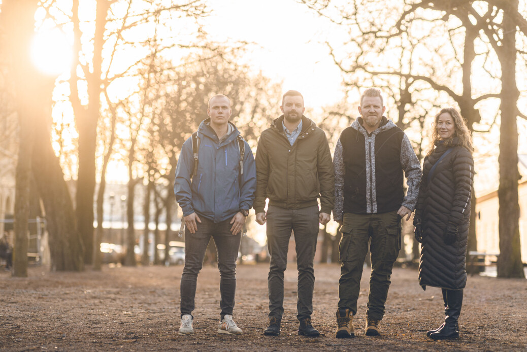 Vognfører Benjamin Christensen, troppssjef Magnus Bjurstedt, styrkesjef Stein Grongstad og juridisk rådgiver Marianne Sperre. Vognfører Benjamin Christensen, troppssjef Magnus Bjurstedt, styrkesjef Stein Grongstad og juridisk rådgiver Marianne Sperre.