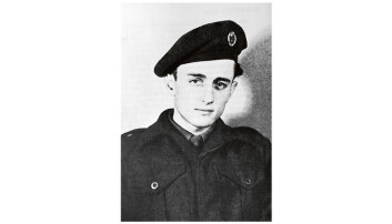 Kåre Willoch var knapt 20 år da han ble beordret til å reise til Tyskland og Tysklandsbrigaden. Kåre Willoch var knapt 20 år da han ble beordret til å reise til Tyskland og Tysklandsbrigaden. 