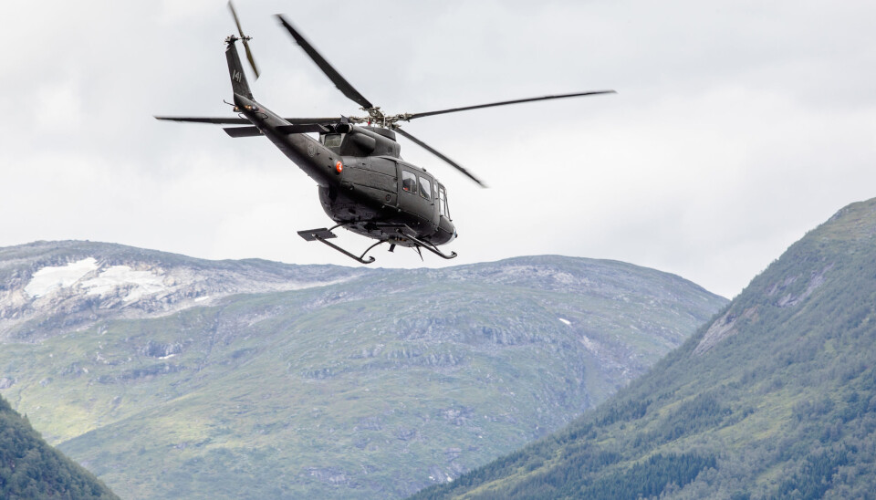 Illustrasjonsfoto av et av Forsvarets Bell 412-helikoptre.