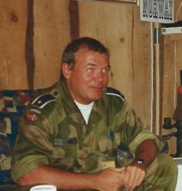 Trygve Hay jobbet ved CAOC-en i Italia. Han forteller at de fikk munnkurv av amerikanske offiserer Trygve Hay jobbet ved CAOC-en i Italia. Han forteller at de fikk munnkurv av amerikanske offiserer