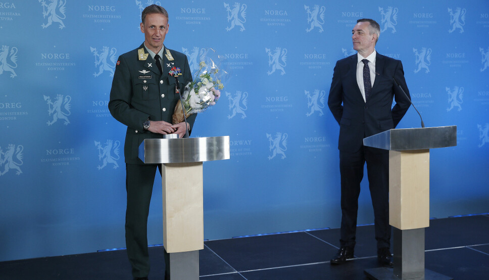 Eirik Kristoffersen blir ny forsvarssjef. Her sammen med forsvarsminister Frank Bakke-Jensen.