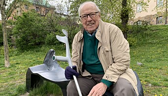 Hans Blix går i mot sitt eget borgerlige parti. Hans Blix går i mot sitt eget borgerlige parti.