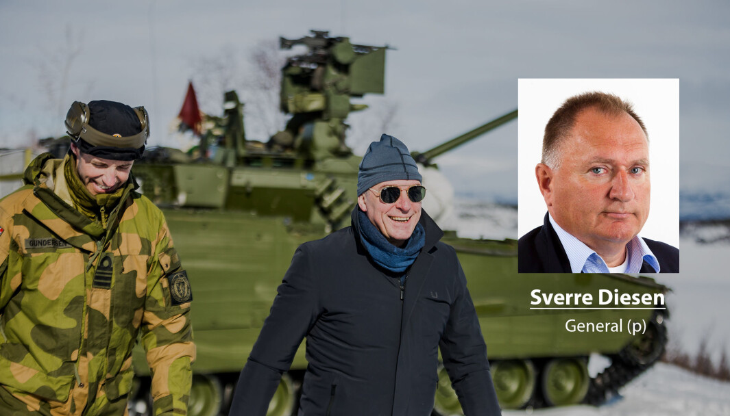 Sverre Diesen avviser at regjeringen utvikler Forsvaret i hans bilde. Her ser vi forsvarsminister Frank Bakke-Jensen under et besøk i Finnmark. Sverre Diesen avviser at regjeringen utvikler Forsvaret i hans bilde. Her ser vi forsvarsminister Frank Bakke-Jensen under et besøk i Finnmark.