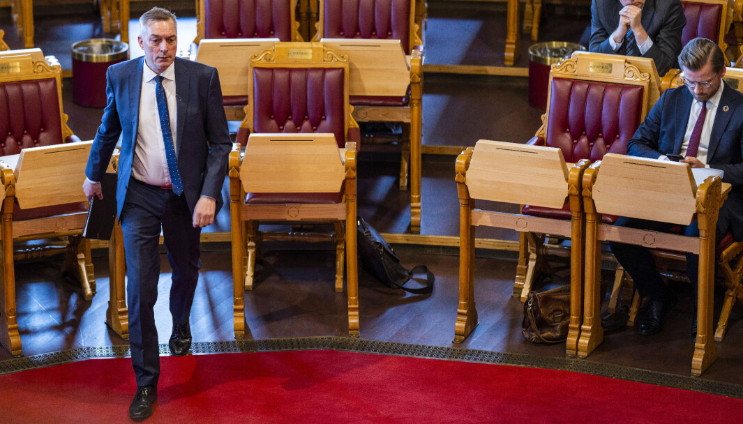 Forsvarsminister Frank Bakke-Jensen (H) i en av Stortingets muntlige spørretimer i mai. Forsvarsminister Frank Bakke-Jensen (H) i en av Stortingets muntlige spørretimer i mai.