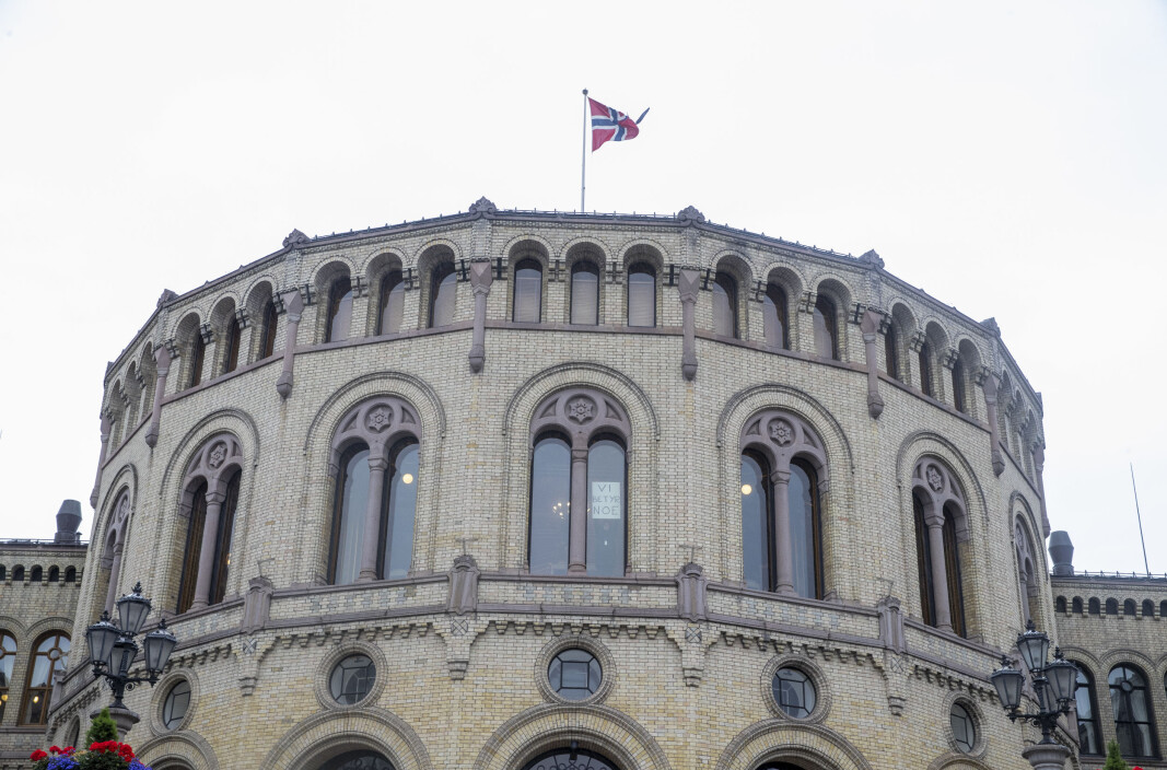 Stortinget fredag ettermiddag Stortinget fredag ettermiddag