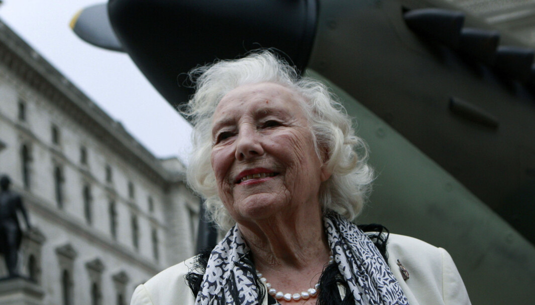 Dette arkivfotoet av sangeren Vera Lynn er fra 2010. Dette arkivfotoet av sangeren Vera Lynn er fra 2010.