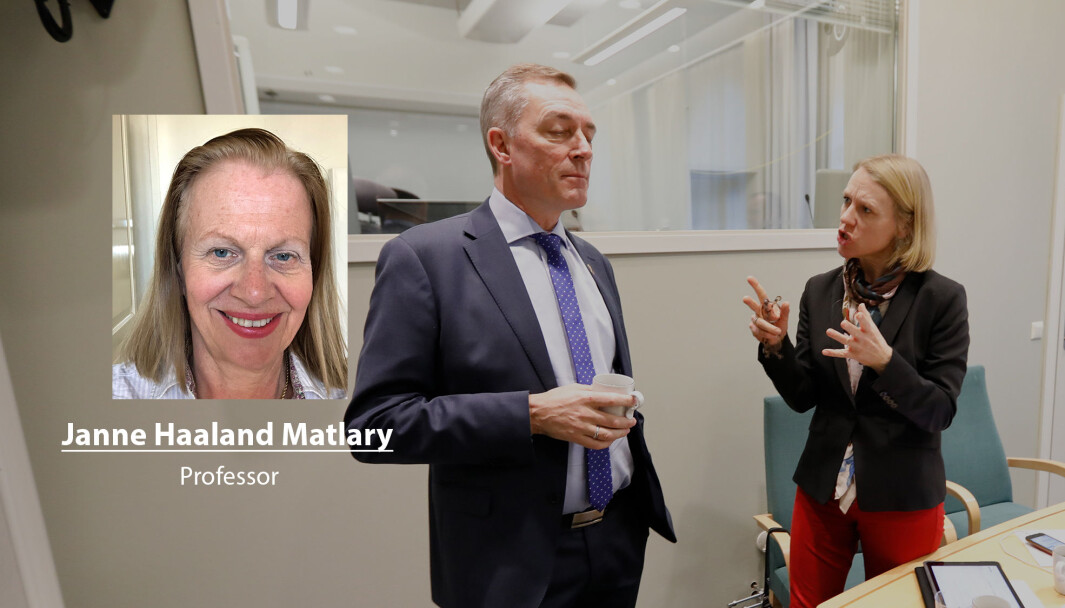 Seriøse mennesker som er opptatt av Forsvaret er lei av dette spillfekteriet, skriver Janne Haaland Matlary. Her ser vi forsvarsminister Frank Bakke-Jensen og Anniken Huitfeldt (Ap). Seriøse mennesker som er opptatt av Forsvaret er lei av dette spillfekteriet, skriver Janne Haaland Matlary. Her ser vi forsvarsminister Frank Bakke-Jensen og Anniken Huitfeldt (Ap).