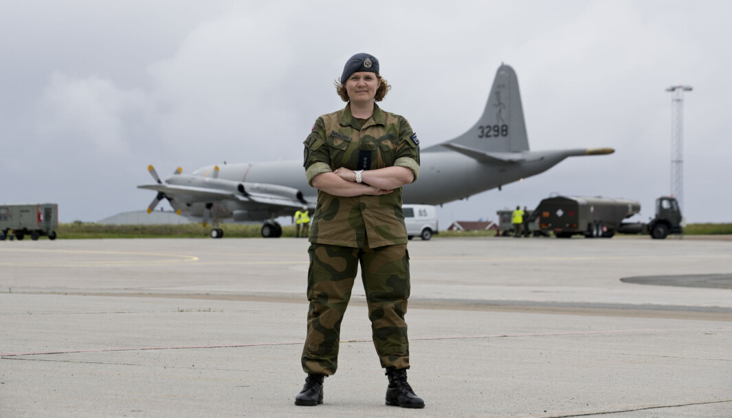 Hanna Sesselja Mikalsen, kaptein i Luftforsvaret. Hanna Sesselja Mikalsen, kaptein i Luftforsvaret.