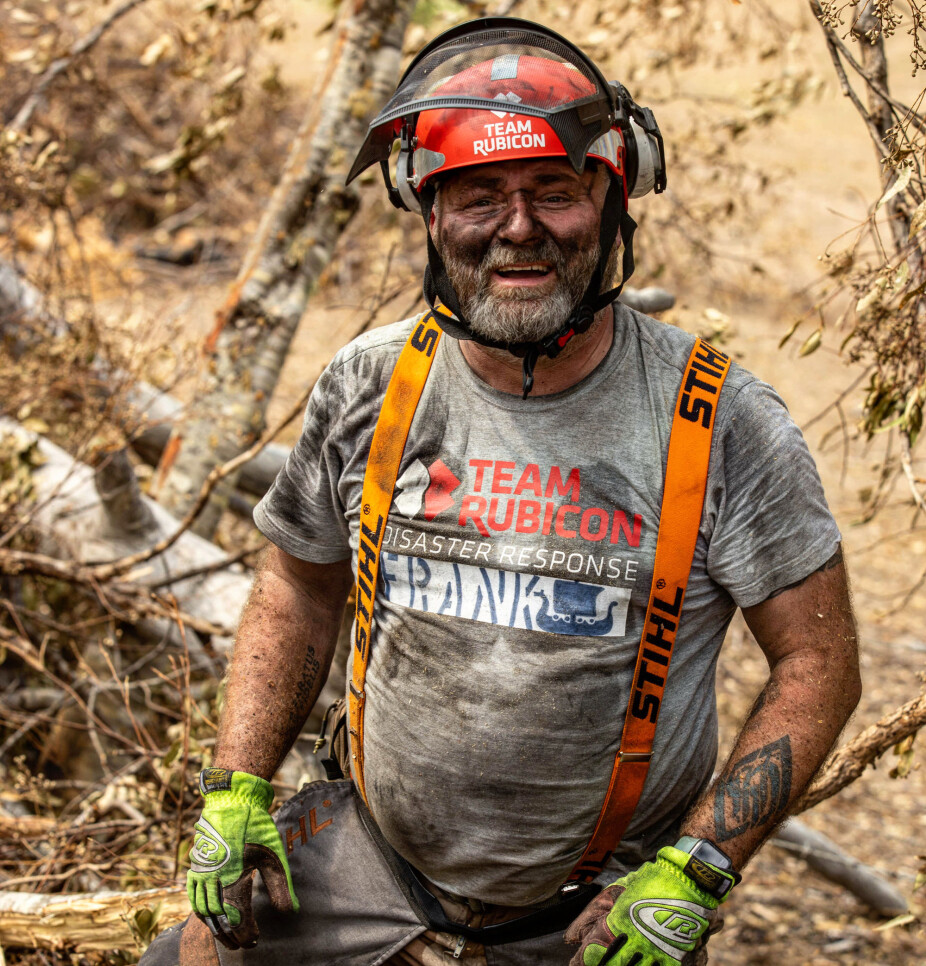 Frank Sandbye-Ruud i Team Rubicon Norge har tidligere deltatt under flere kriser, her fra Australia under de massive skogbrannene i landet. Foto