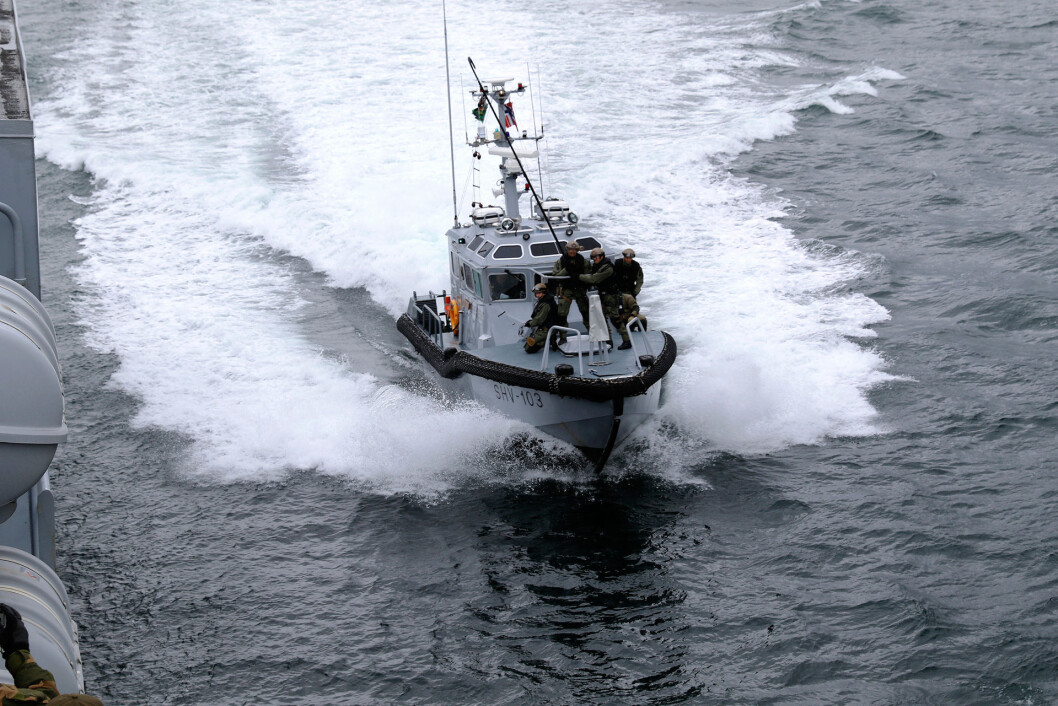 Innsatsstyrke Anklet i HV-16 øver på bording sammen med Kystvakten i Andfjorden. Sjøheimevernet ble lagt ned i 2016. Foto: HV-16. Innsatsstyrke Anklet i HV-16 øver på bording sammen med Kystvakten i Andfjorden. Sjøheimevernet ble lagt ned i 2016. Foto: HV-16.