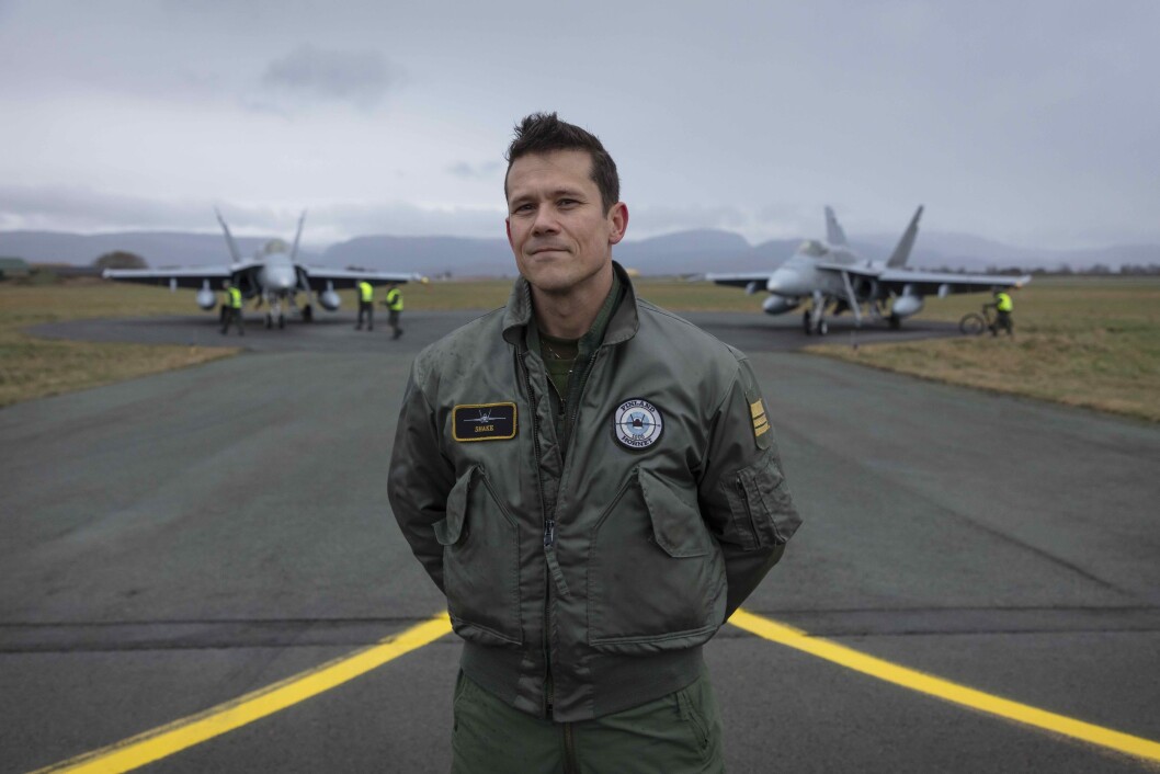 Sjef. Saku «Shake» Joukas er styrkesjef for det finske F-18 bidraget på Ørland under Trident Juncture. Sjef. Saku «Shake» Joukas er styrkesjef for det finske F-18 bidraget på Ørland under Trident Juncture.