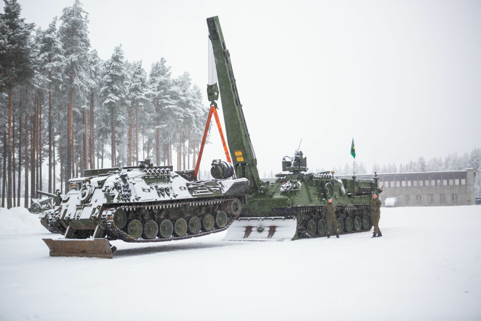 Bergingspanservognen Wisent 2 ble 19. desember overlevert til Hæren. (Foto: Frederik Ringnes/Hæren)