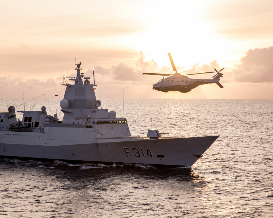 På fregatt: Haakon Bruun-Hanssen mener det er kapasitet til å bruke NH90 på fregatt og kystvakt. Her lander et NH90 på KNM Thor Heyerdahl i 2017 (Foto: Forsvaret).