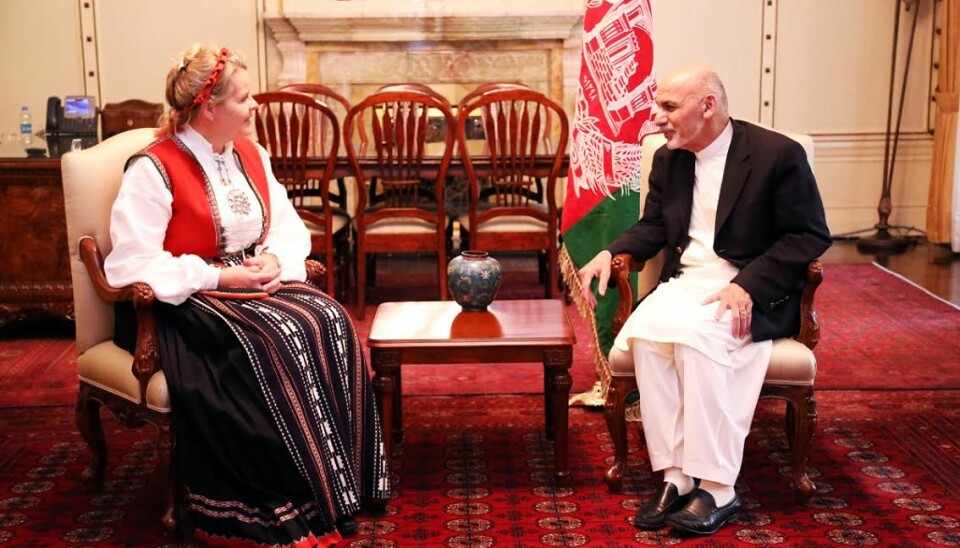 TOPPMØTE: Mari Skåre møter Afghanistans president Ashraf Ghani. Foto: privat.