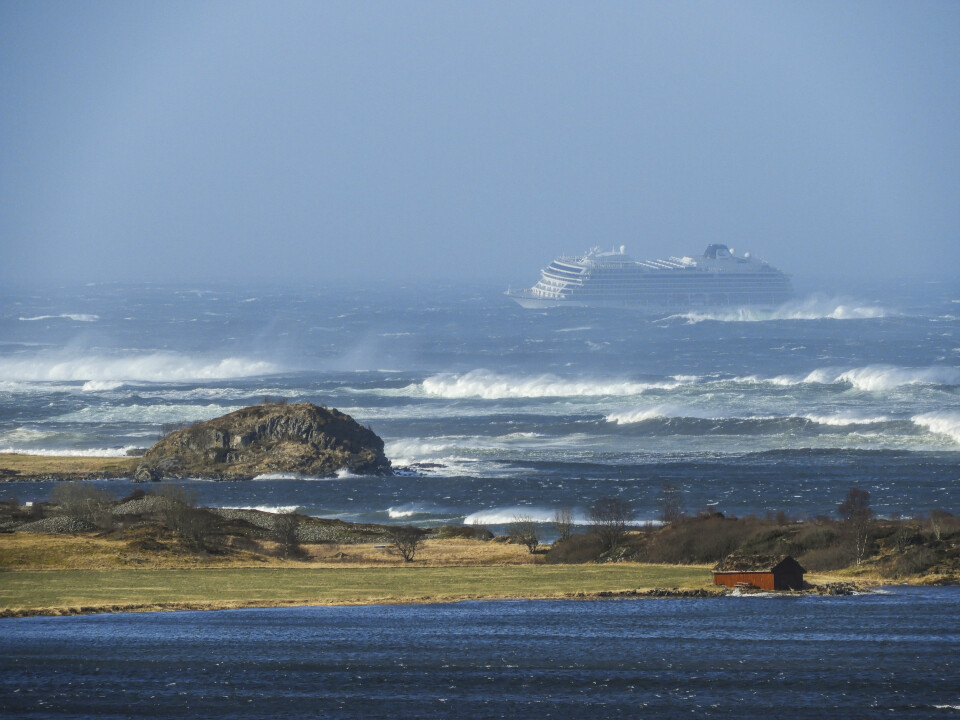 Cruiseskipet Viking Sky sendte lørdag ut mayday-melding - det var i ferd med å drive inn mot land, opplyste Hovedredningssentralen. Foto: Frank Einar Vatne /NTB Scanpix