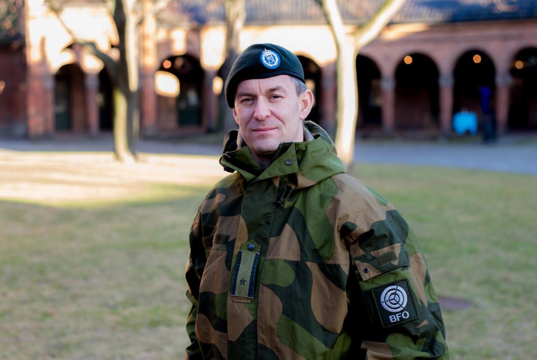 BFO: Leder i Befalets fellesorganisasjon (BFO) Jens Jahren mener Forsvaret fortjener ros i forsøket på å løse problemet med manglende godkjenning av utdanningen ved Krigsskolen. BFO: Leder i Befalets fellesorganisasjon (BFO) Jens Jahren mener Forsvaret fortjener ros i forsøket på å løse problemet med manglende godkjenning av utdanningen ved Krigsskolen.
