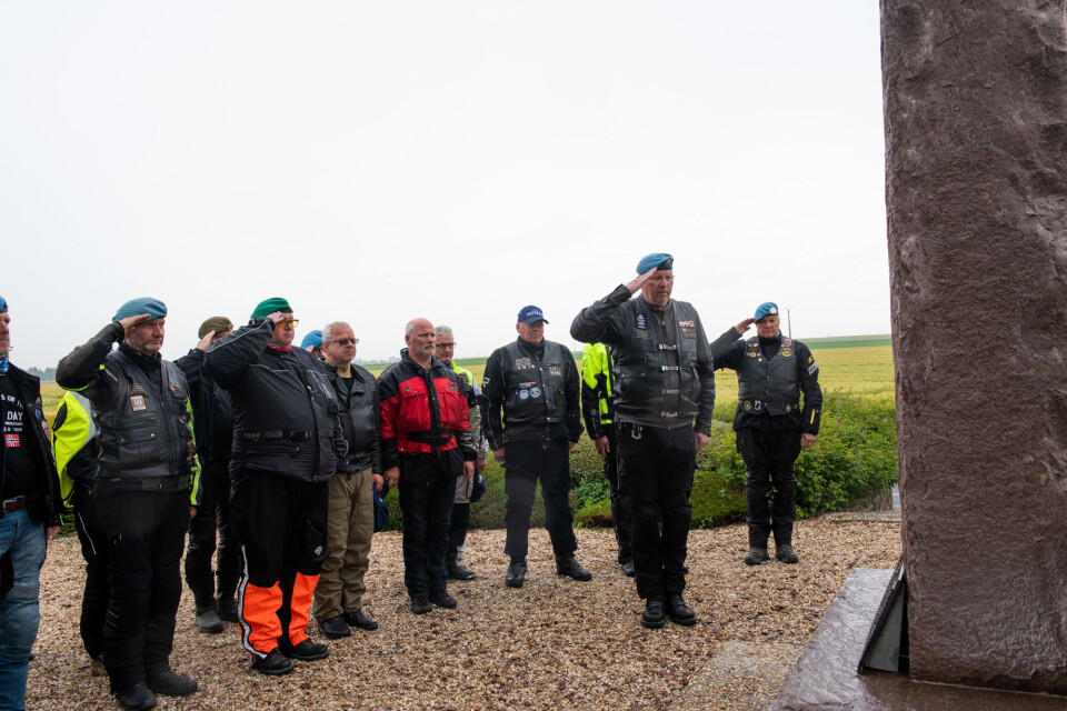 Norsk veteran fant familie på minnetavle i Normandie
