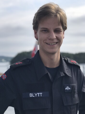 Lavrans Blytt er sambansgast om bord KNM Thor Heyerdahl (Foto: Øyvind Førland Olsen/Forsvarets forum). Lavrans Blytt er sambansgast om bord KNM Thor Heyerdahl (Foto: Øyvind Førland Olsen/Forsvarets forum). 