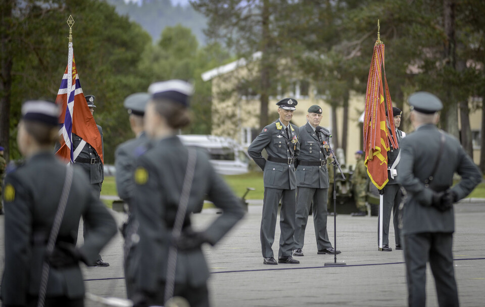 NY SJEF: Under seremonien på Bardufoss ble Eirik Kristoffersen innsatt som sjef for Hæren. Foto: Jonny Karlsen