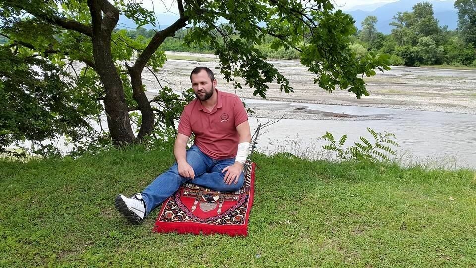 40 år gamle Zelimkhan Khangoshvili ble drept fredag 23. august i en park i Berlin. Foto: fra Facebook