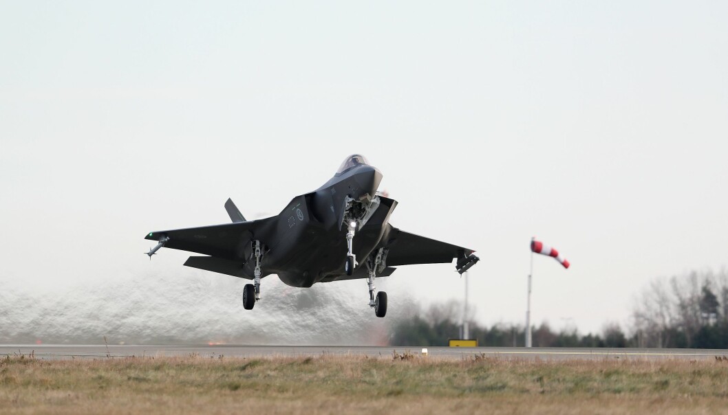 Prisen på F-35 skyter fart med dollarkursen. FOTO: TORBJØRN KJOSVOLD