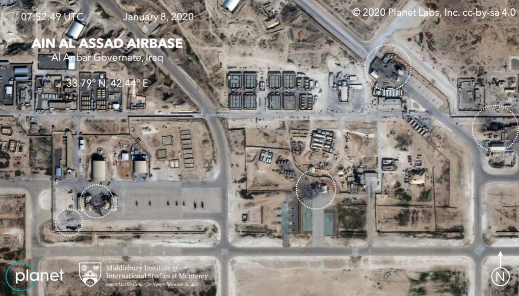 ANGREP: Satellittbildet er tatt 8. januar etter at flere raketter hadde slått ned på basen Ain al-Assad i Irak. Foto: Planet/Handout via REUTERS) ANGREP: Satellittbildet er tatt 8. januar etter at flere raketter hadde slått ned på basen Ain al-Assad i Irak. Foto: Planet/Handout via REUTERS)