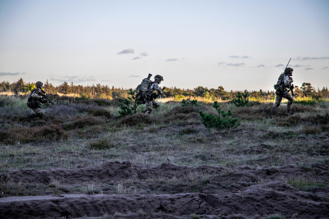 ILLUSTRASJONSFOTO: Soldater fra den danske Hæren på øvelse i oktober 2019. Foto: Iben Valery/ Forsvarsgalleriet ILLUSTRASJONSFOTO: Soldater fra den danske Hæren på øvelse i oktober 2019. Foto: Iben Valery/ Forsvarsgalleriet
