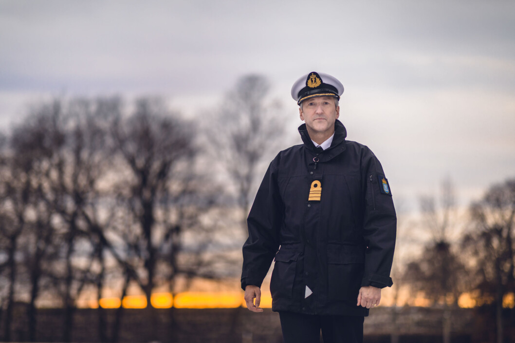 Kommandørkaptein Jarle Heggelund skal få bukt med mobbing og seksuell trakassering i Forsvaret. Kommandørkaptein Jarle Heggelund skal få bukt med mobbing og seksuell trakassering i Forsvaret.