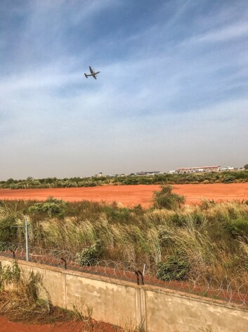 Hercules-flyet tar av fra flyplassen i Bamako. Hercules-flyet tar av fra flyplassen i Bamako. 