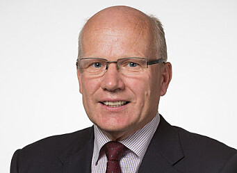 Hårek Elvenes, Høyre Hårek Elvenes, Høyre