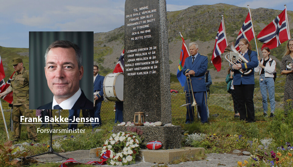 De tyske soldatene etterlot seg seks drepte, en voldtatt kvinne og 17 farløse, traumatiserte barn, skriver forsvarsministeren om massakren på Hopseidet under 2. verdenskrig..