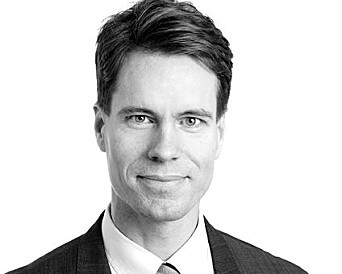 Advokat Ole Kristian Rigland hos regjeringsadvokaten. Advokat Ole Kristian Rigland hos regjeringsadvokaten.