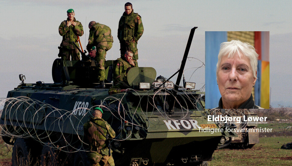 Det ble noen søvnløse netter og lange dager, skriver tidligere forsvarsminister Eldbjørg Løwer og beslutningen om å sende norske soldater til Kosovo.