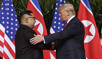 HISTORISK: President Trump håndhilste på Kim Yong-un i 2018. HISTORISK: President Trump håndhilste på Kim Yong-un i 2018.