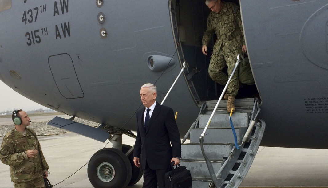 Daværende forsvarsminister i USA, Jim Mattis under et besøk til Kabul i 2018. Daværende forsvarsminister i USA, Jim Mattis under et besøk til Kabul i 2018.