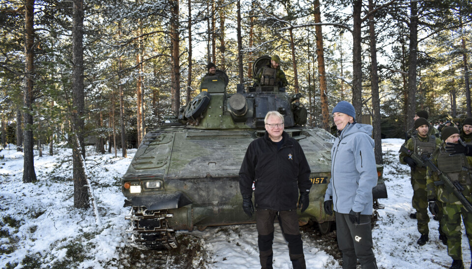 Peter Hultqvist på Trident Juncture sammen med Frank Bakke-Jensen.