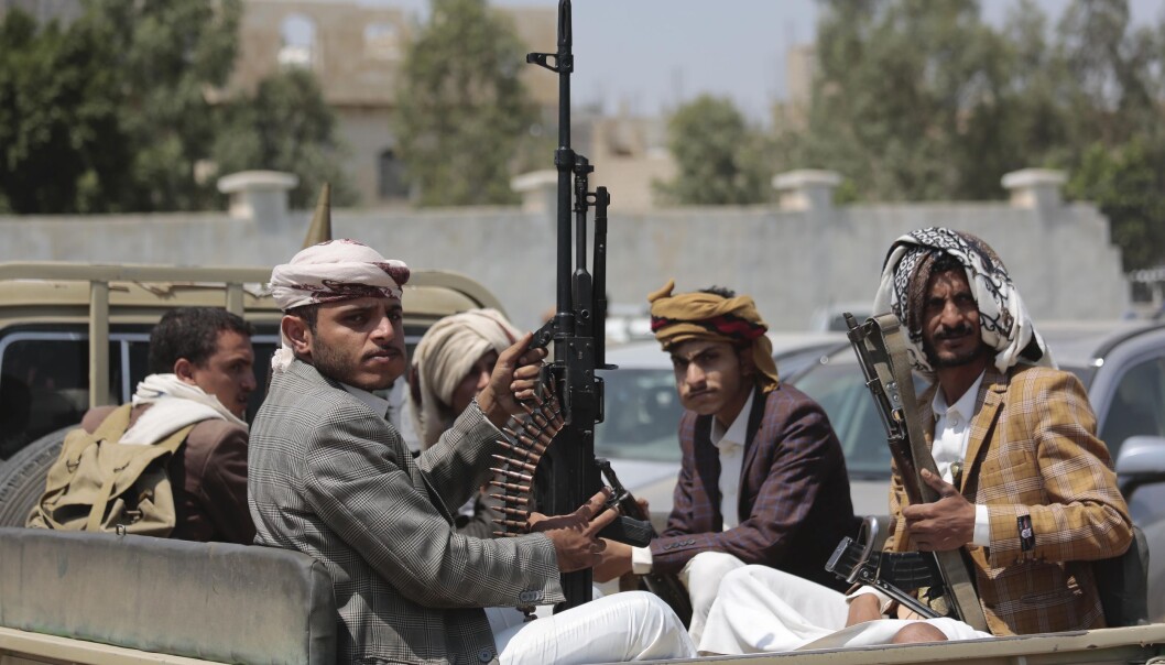 Både Houthi-opprørerne (bildet) og de andre krigførende partene i Jemen bruker nødhjelp som våpen, slår Human Rights Watch fast i en ny rapport. Både Houthi-opprørerne (bildet) og de andre krigførende partene i Jemen bruker nødhjelp som våpen, slår Human Rights Watch fast i en ny rapport.