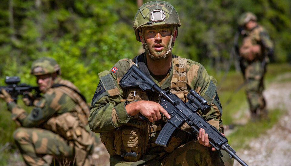 HK416 brukes av Forsvaret.