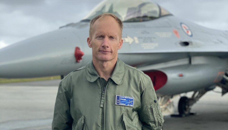 Erik Brettingen er sjef på 331 skvadron i Bodø. 46-åringen håper å kunne fly F-35 når F-16 utfases.