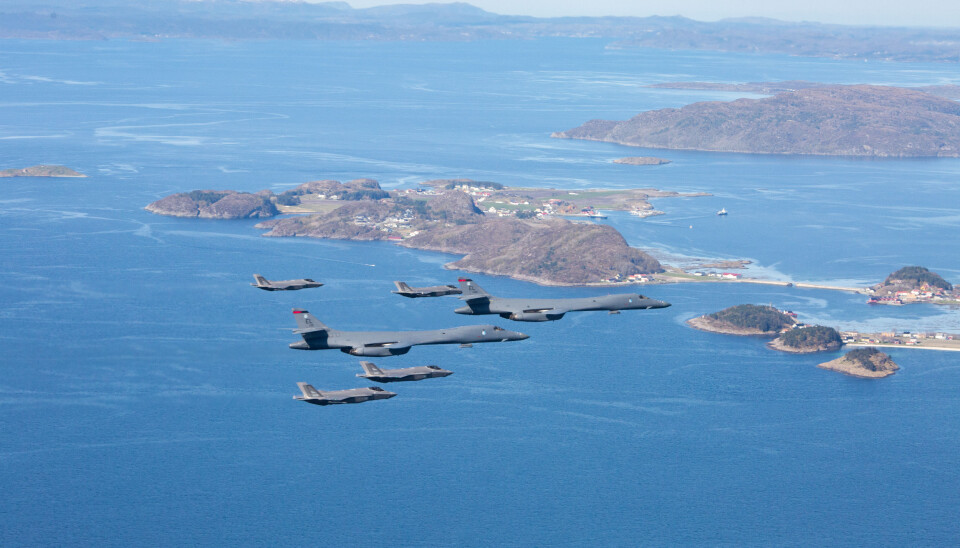 Dette bildet er fra en tidligere øvelse der vi ser norske F-35 samt amerikanske B-1B-bombefly