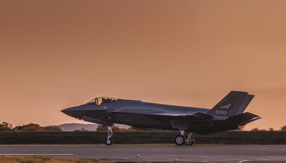 Tre nye F-35 ble levert på Ørland flystasjon i september. Nå frykter flere politikere for at kostnadssprekken vil ramme resten av Forsvaret.