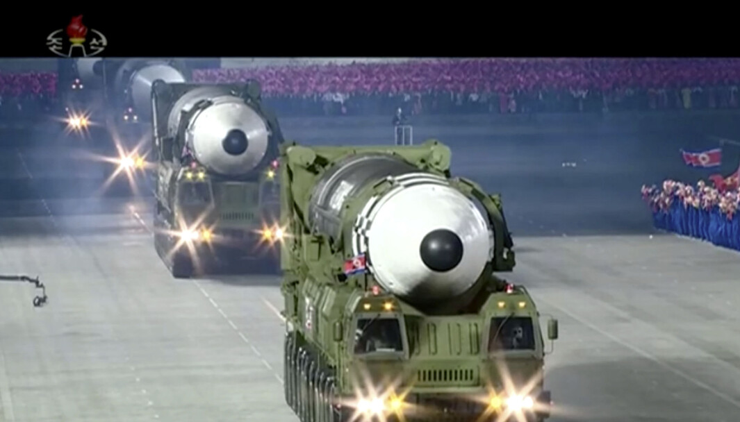 Dette bildet er fra sendingen til KRT i Nord-Korea. Dette bildet er fra sendingen til KRT i Nord-Korea.