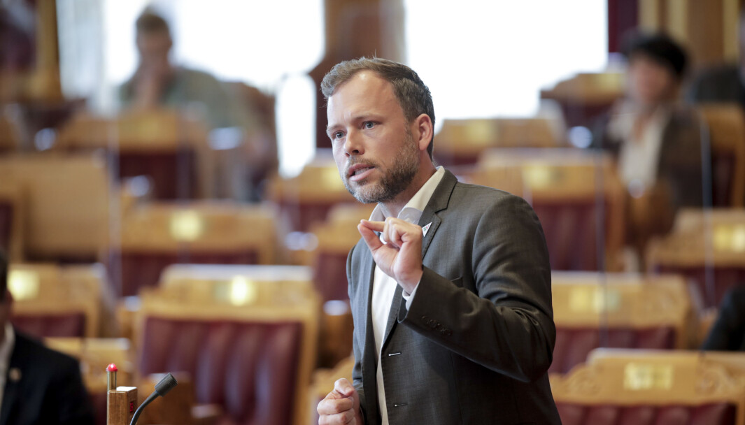 SV-leder Audun Lysbakken under en muntlig spørretime på Stortinget i mai. SV-leder Audun Lysbakken under en muntlig spørretime på Stortinget i mai.