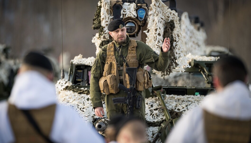 Pål Eirik Berglund i felt. Torsdag tar han over som sjef for Brigade Nord. Pål Eirik Berglund i felt. Torsdag tar han over som sjef for Brigade Nord.