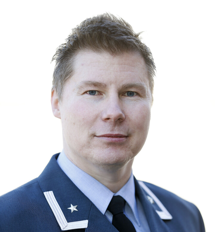 VIL FORBEDRE: Stian Roen sier de ser på anskaffelse av nye brannbiler.