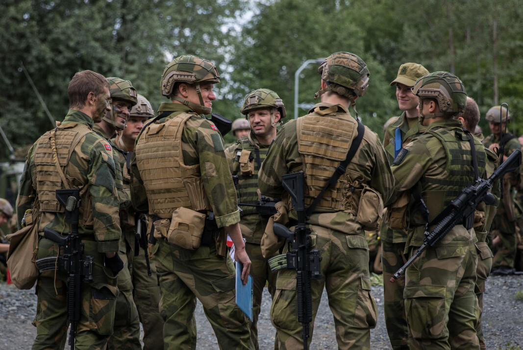 SKAL BLI FLER: Forsvaret skal i 2028 ha over 6000 flere soldater og befal, ifølge statsministeren og forsvarsministeren. SKAL BLI FLER: Forsvaret skal i 2028 ha over 6000 flere soldater og befal, ifølge statsministeren og forsvarsministeren.
