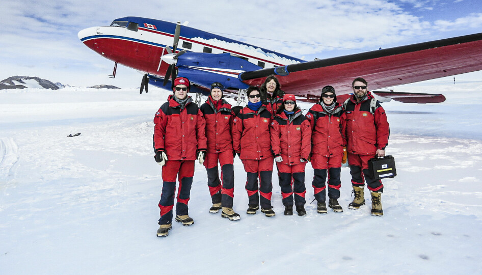 Sammen med et norsk inspeksjonsteam i Antarktis.