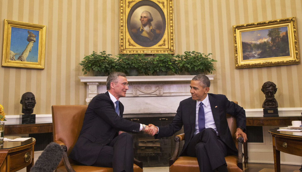 NUMMER 44: President Barack Obama hilser på NATO-sjef Jens Stoltenberg under et møte i Det ovale kontor 4. april 2016.